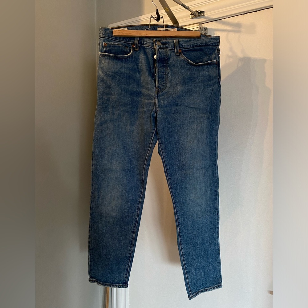 Levi's Women's wedgie jeans